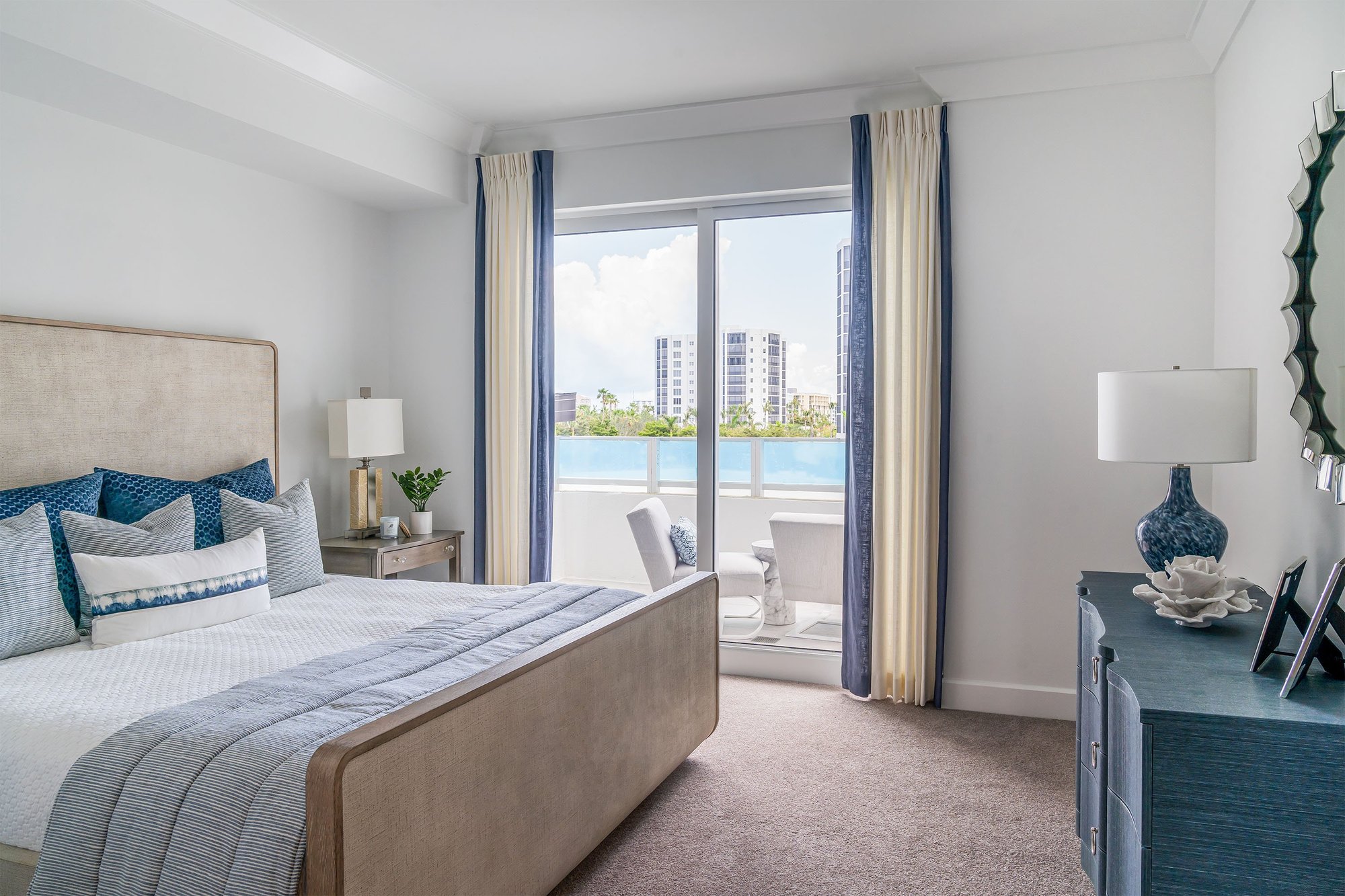 GV Model 301 - Bedroom