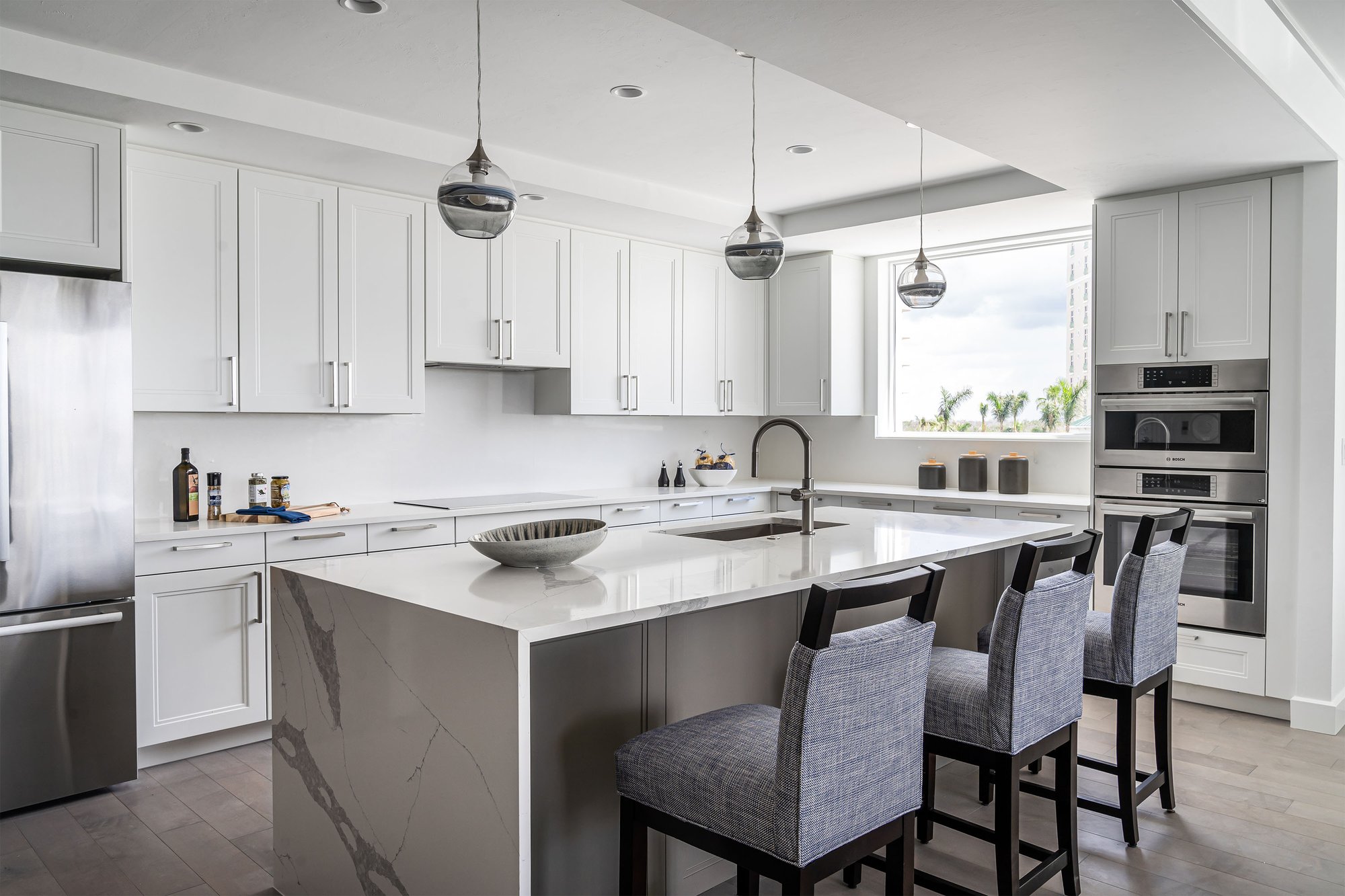 GV Model 301 - Kitchen