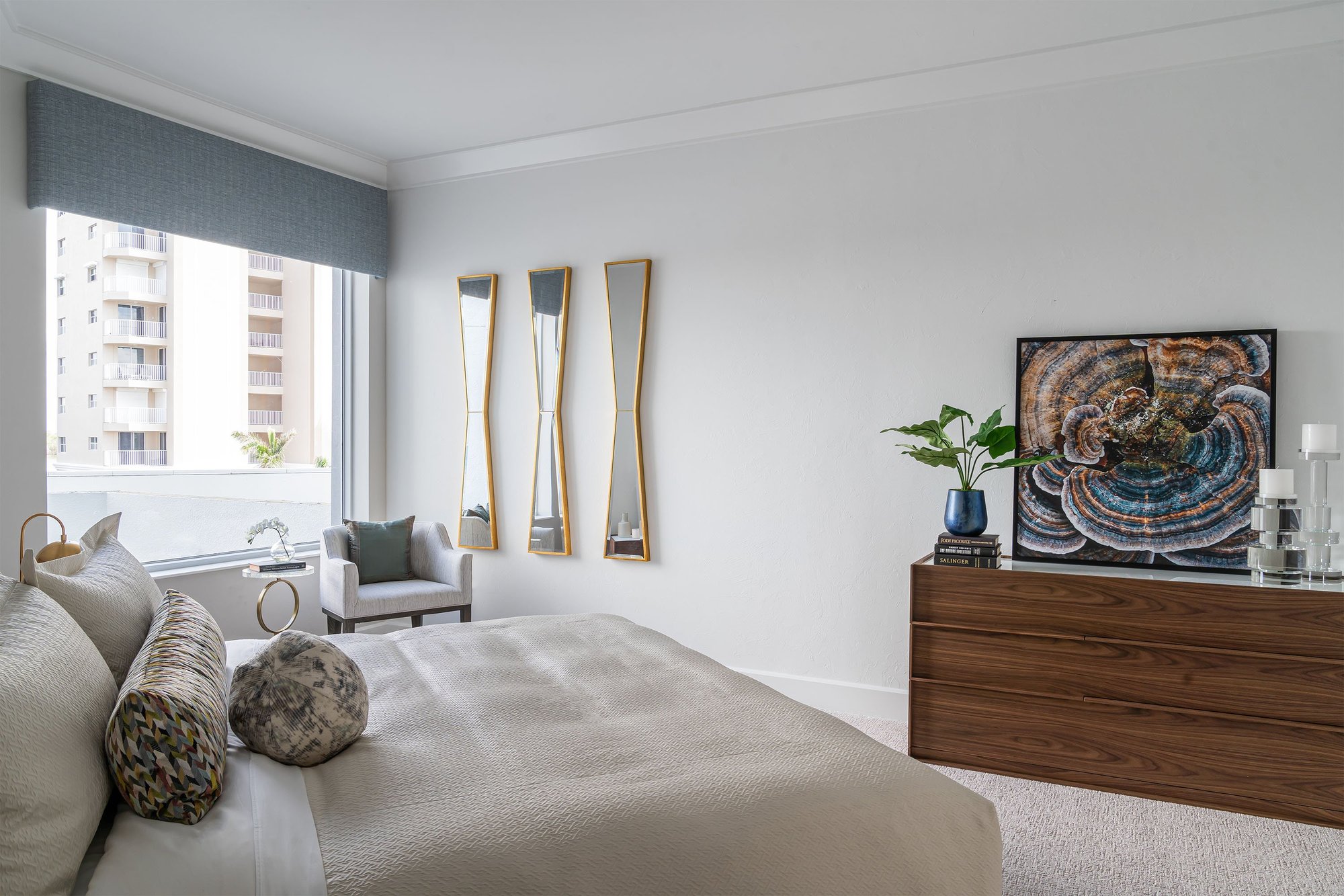 GV Model 302 - Bedroom(1)