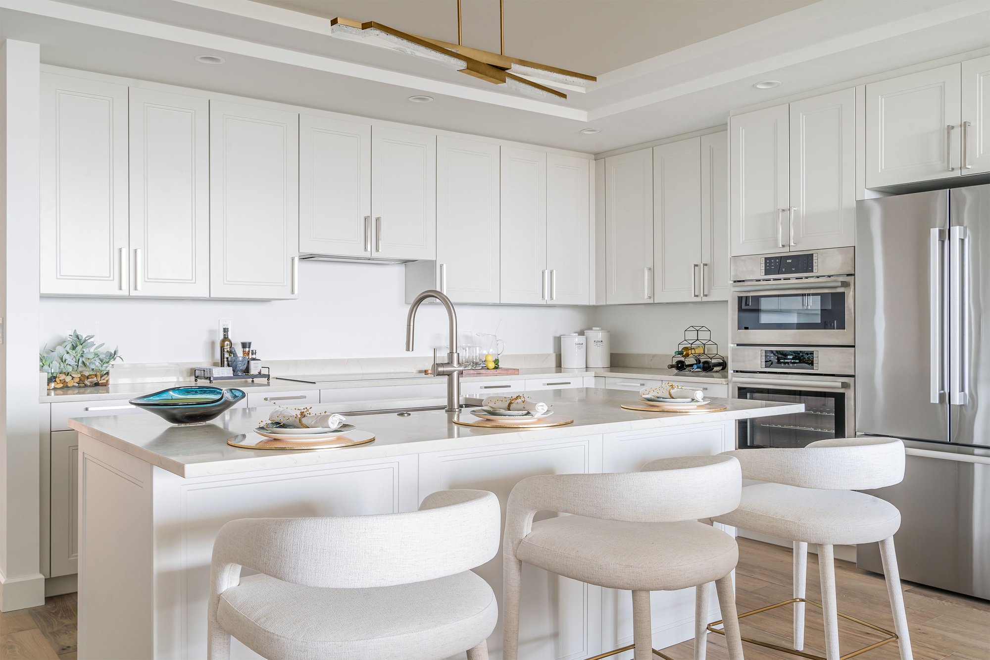 GV Model 302 - Kitchen