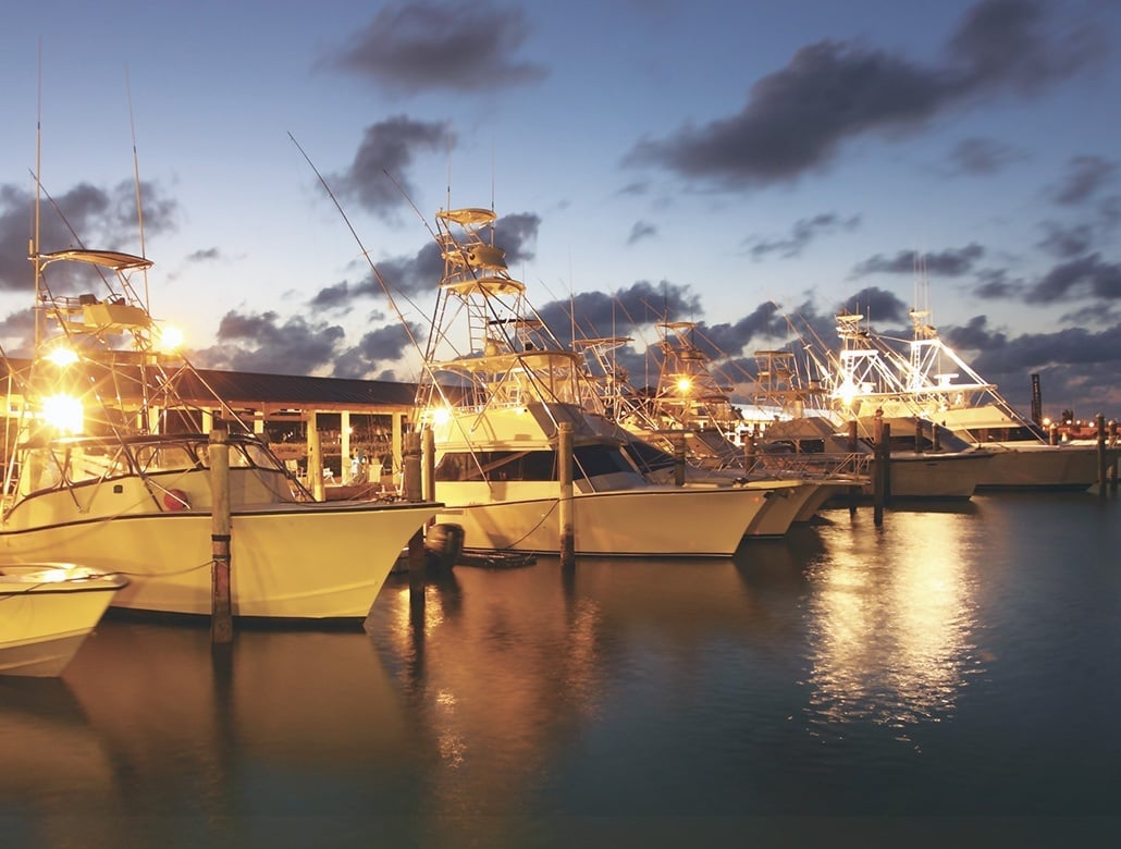 Grandview at Bay Beach provides access to private boat slips at Waterside