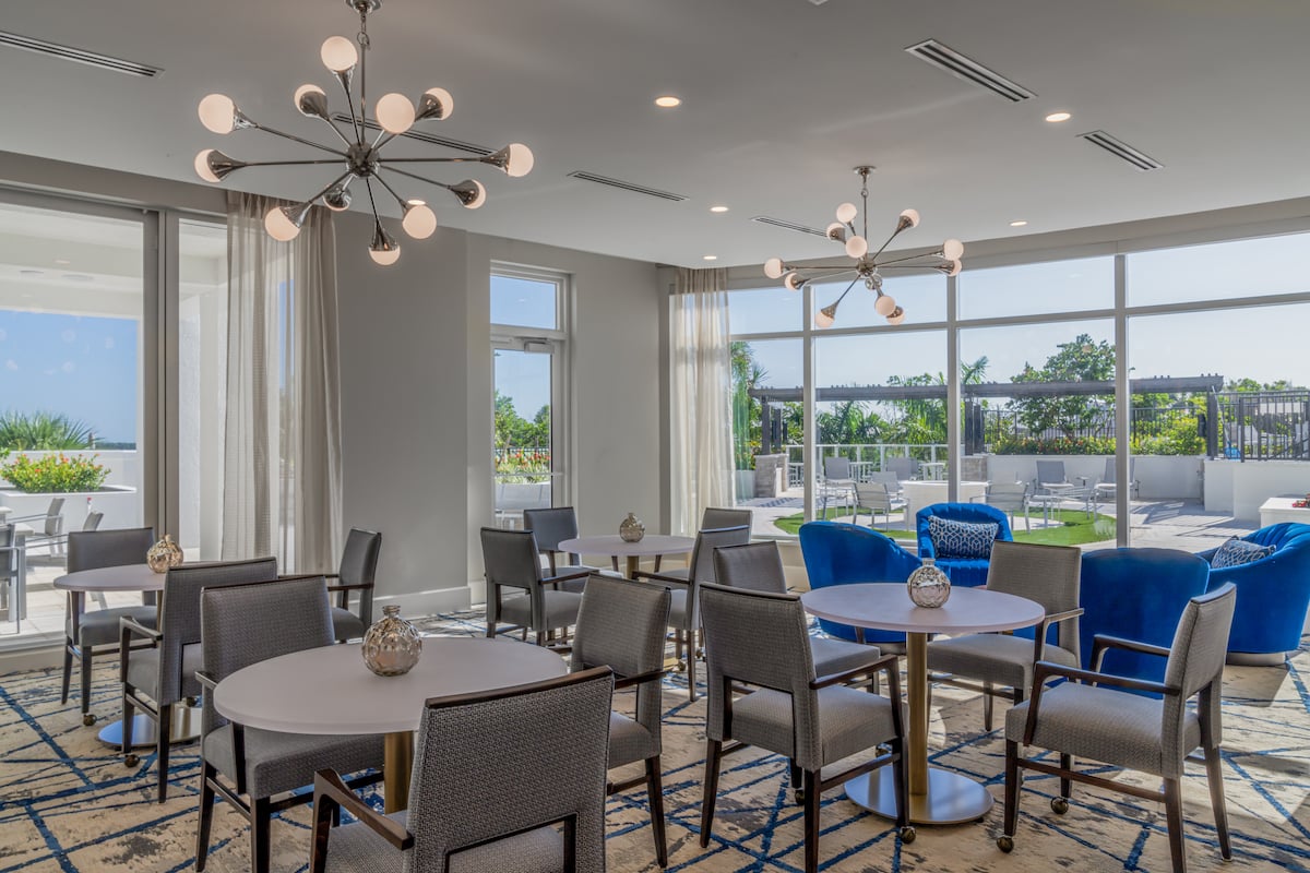 Grandview_Clubroom-1