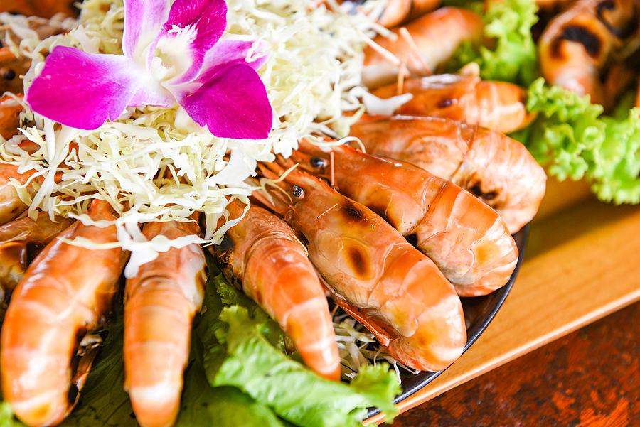Enjoy Fresh Seafood in and Around Fort Myers Beach